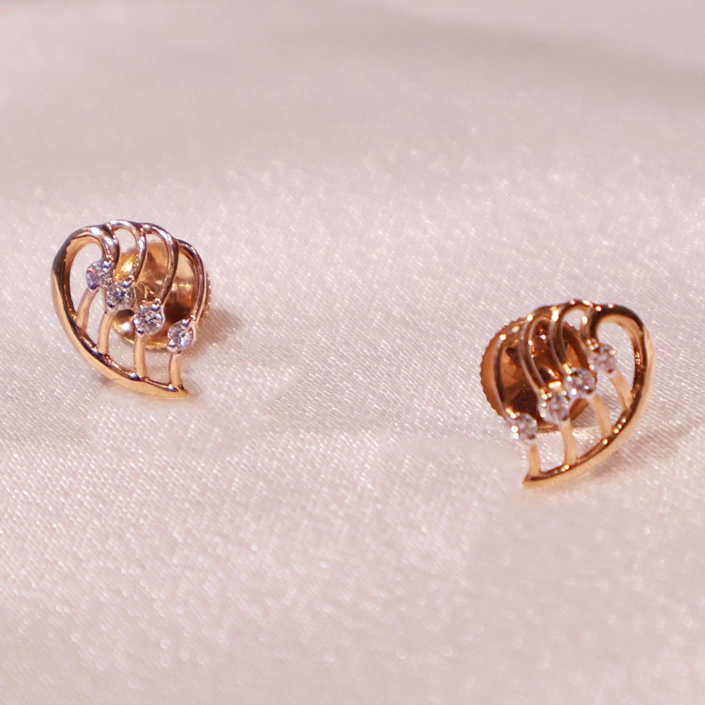DIAMOND STUD